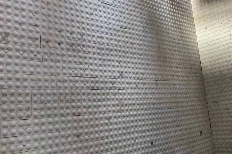 陶瓷施工現場圖